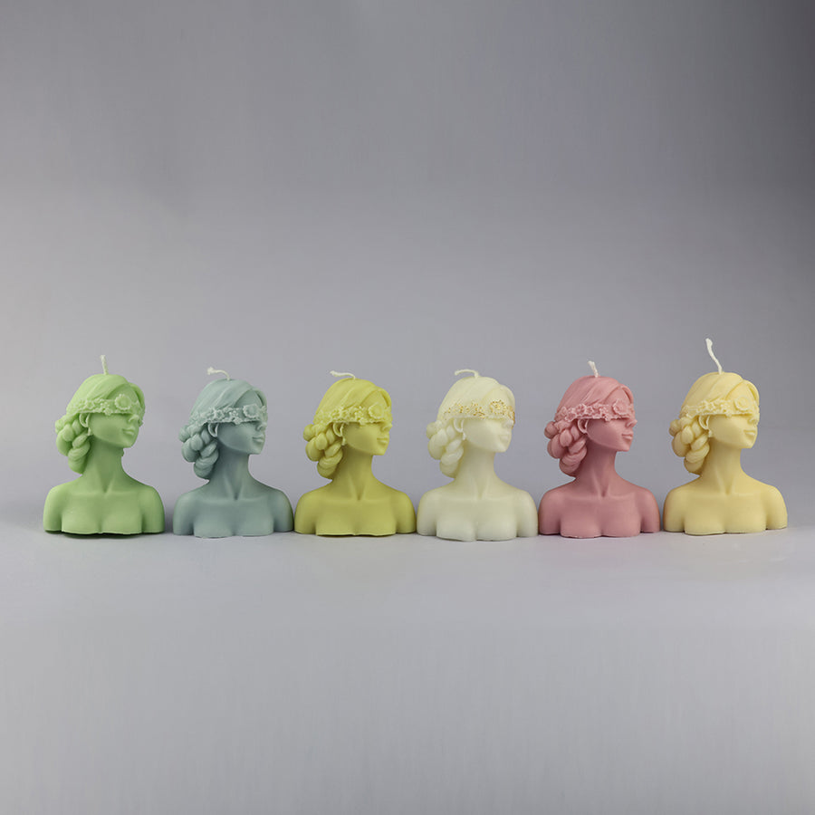 Blindfolded girl Soy Wax Candle - MUA Lashes Collections