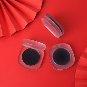 Color-changing solid blush