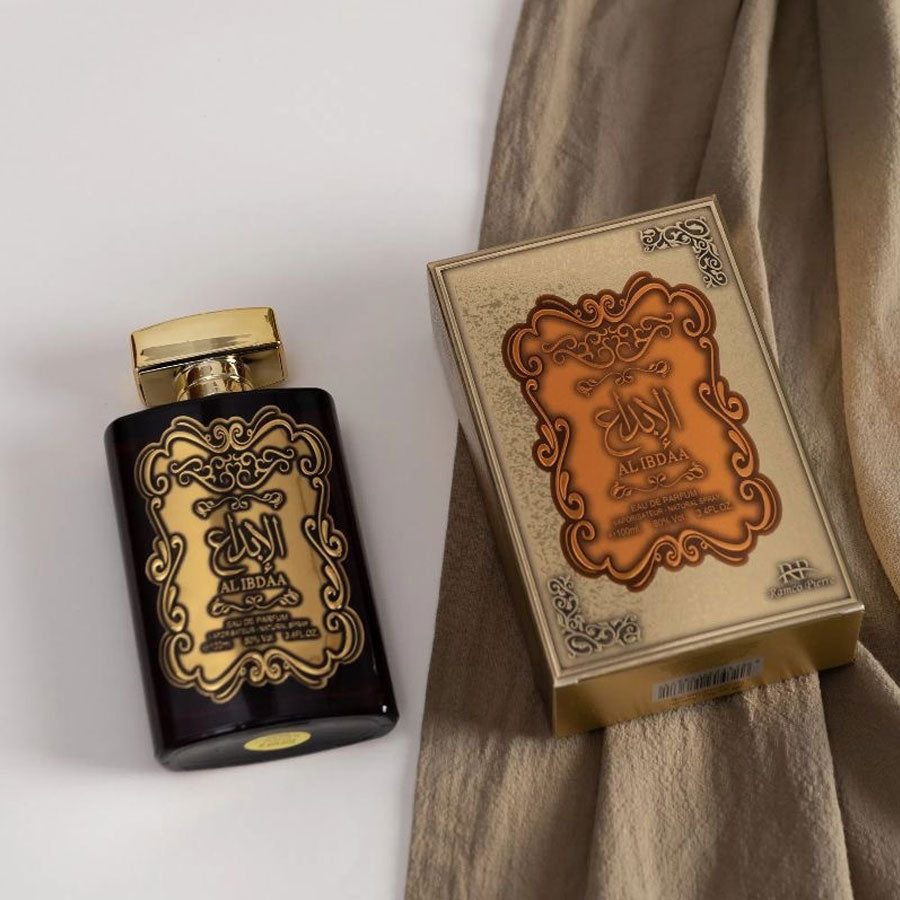 Men perfume wood scent gold bottle 100ml