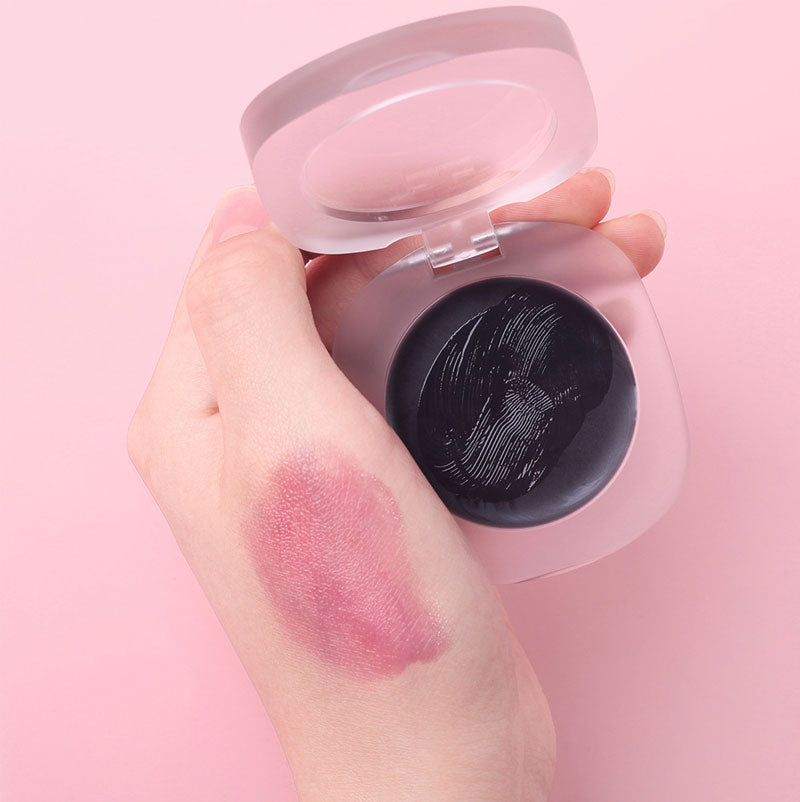 Color-changing solid blush