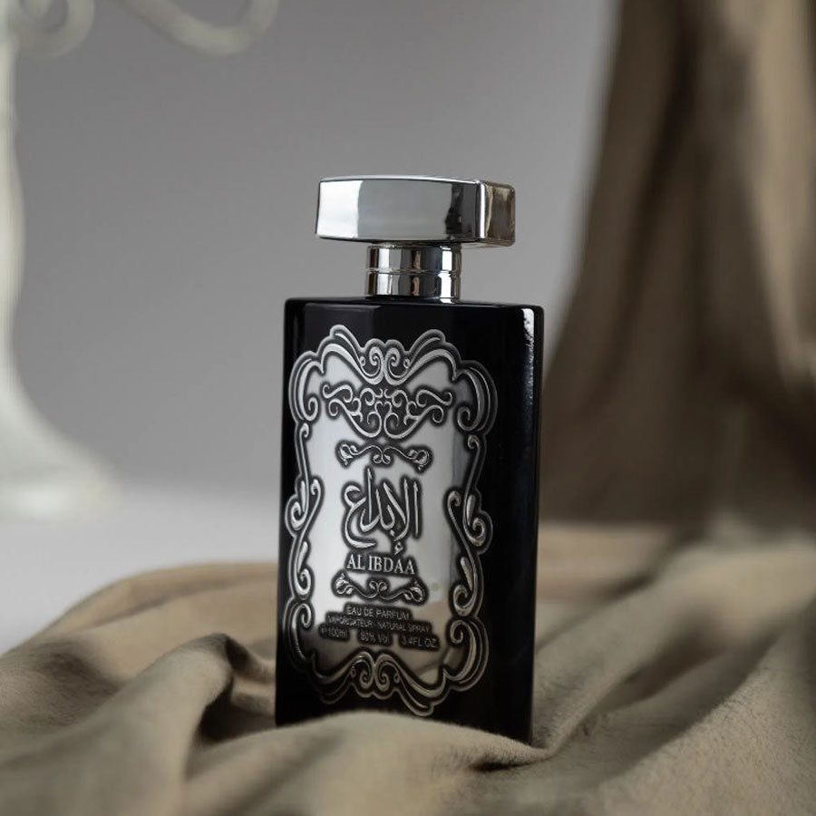 Men perfume wood scent gold bottle 100ml