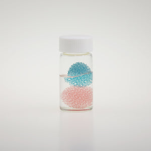 Tweezers sponge cleaning water