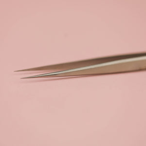 ST--11 Classic Tweezers for Eyelash Extension - MUA Lashes Collections